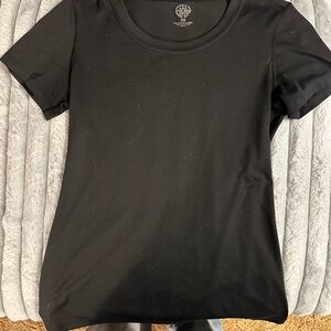 🌺🌸🌼BOGO REI Black Fitted Short Sleeve Tee